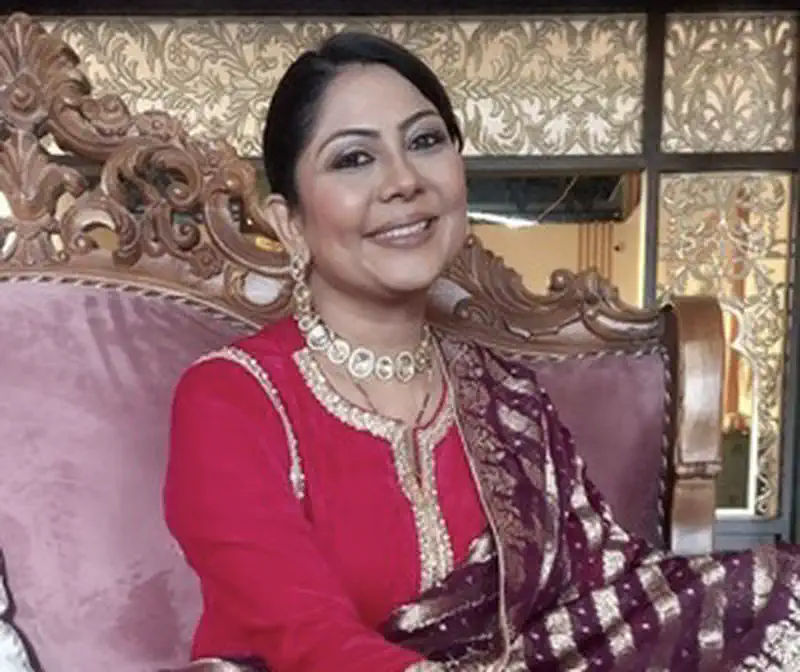 Maninee De wins award for best Khalnayika in Dalchini