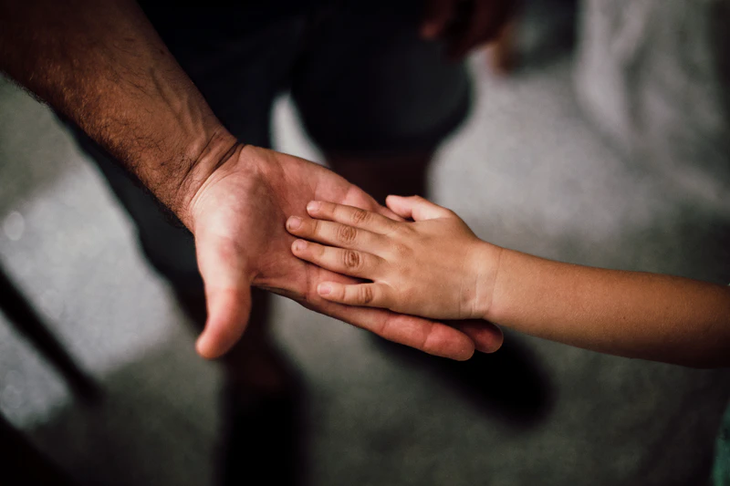 4 Tips To Ace Attachment Parenting 