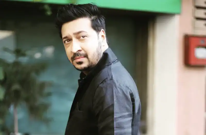 Sachin Parikh: Revealing details on social media might give you instant fame, but so would your talent