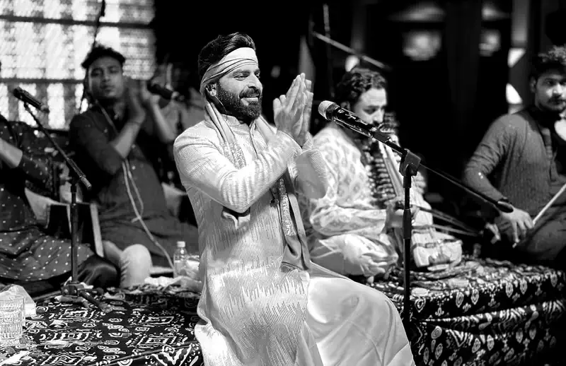 Sagar Bhatia: Royi Hovegi, encapsulates love and loss in the purest way