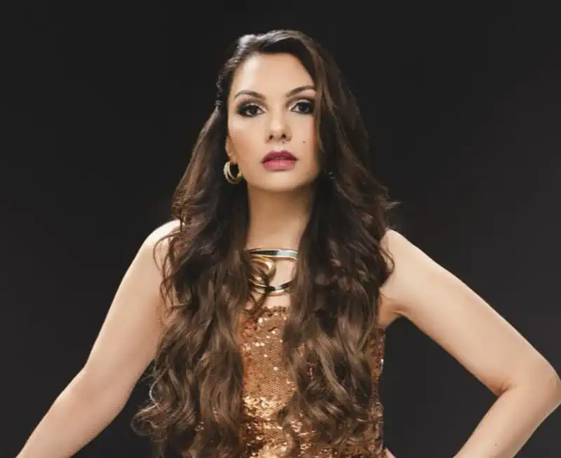 Somy Ali: Kudos to Ayesha Takia for hitting back at trolls